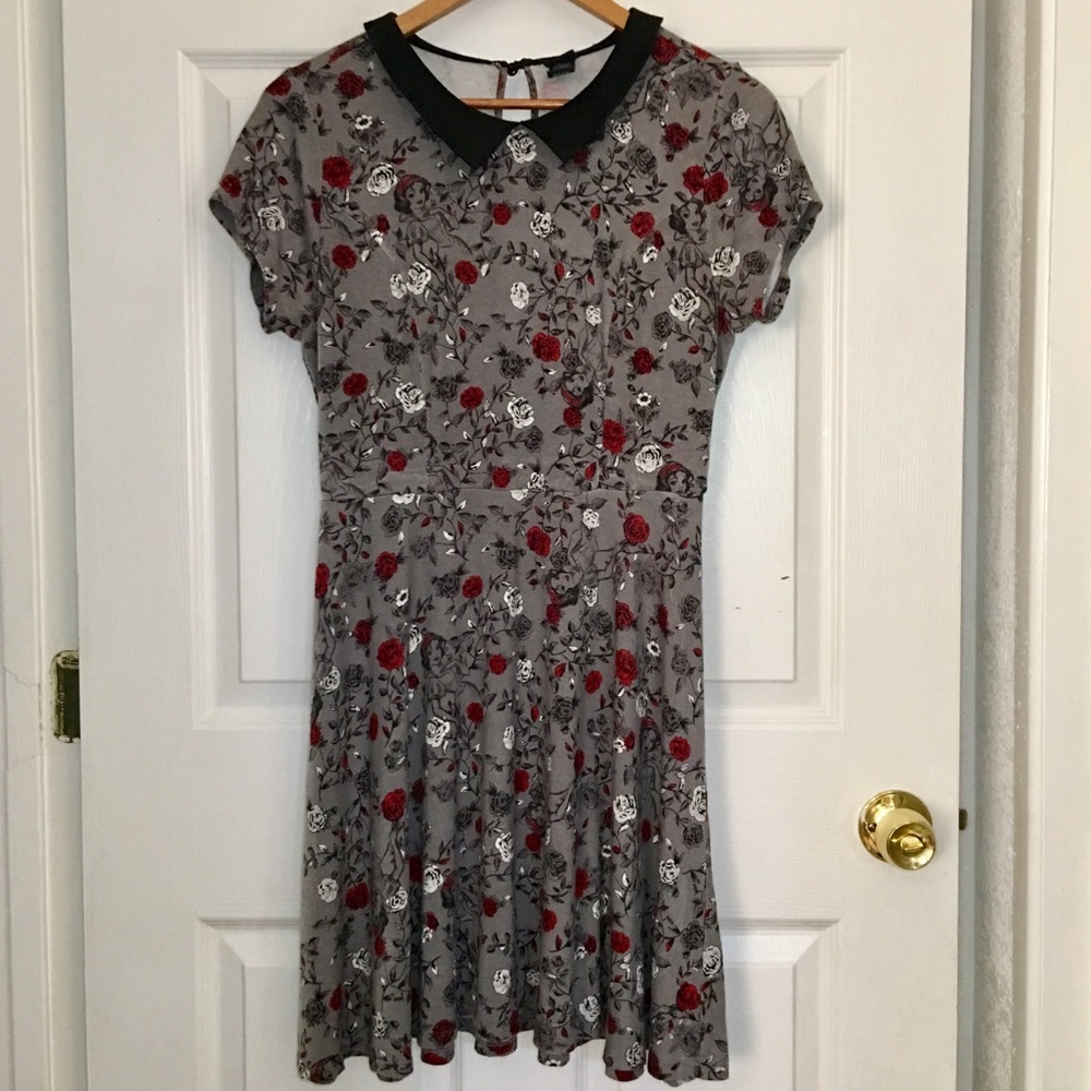 Disney Snow White Rose Print Dress